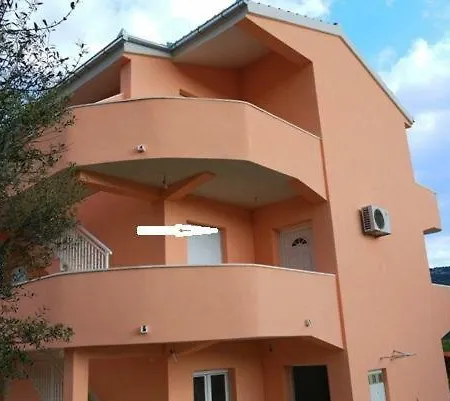 Brudi דירה Vinišće