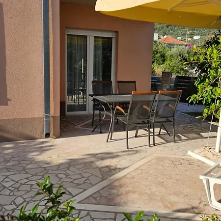 Brudi * Vinišće