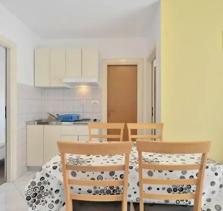 Apartment Brudi *