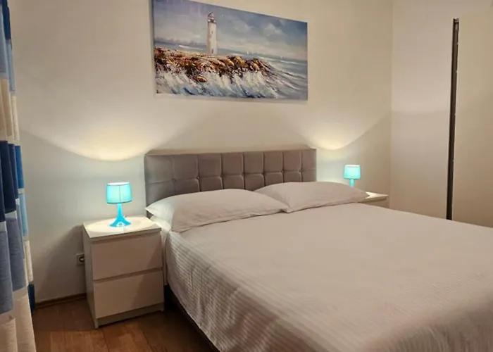 Brudi Διαμέρισμα *